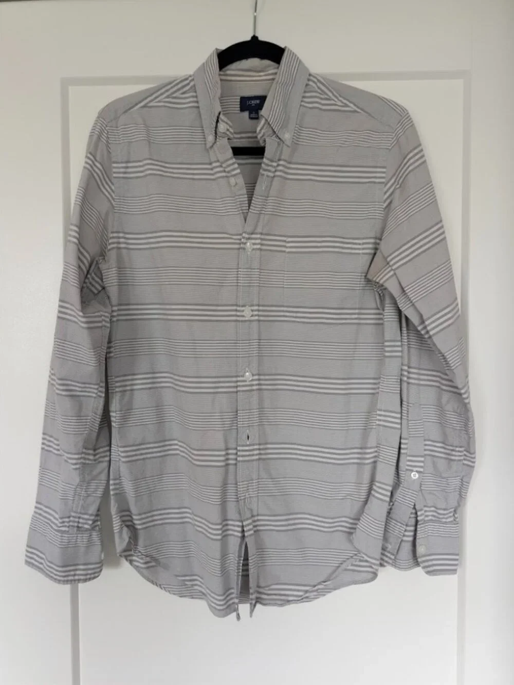 J. Crew Long-Sleeve Button Up in Men's Small